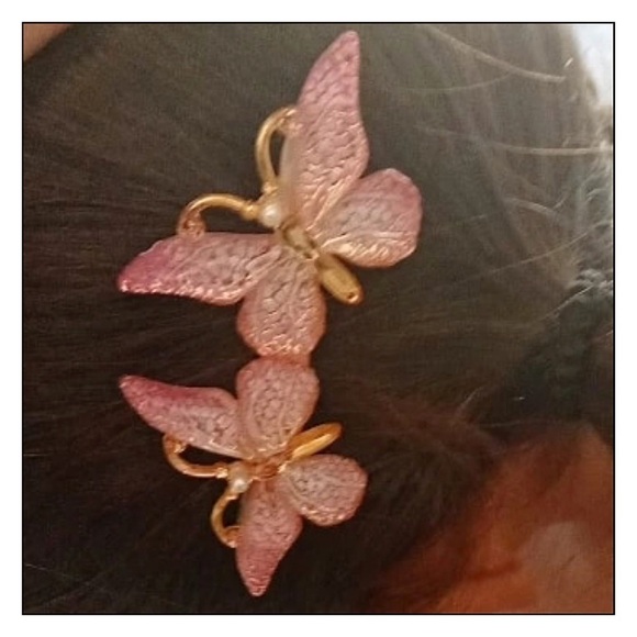 NEW Double Acrylic Butterfly Hair Clips (5 Colors) - Picture 8 of 8